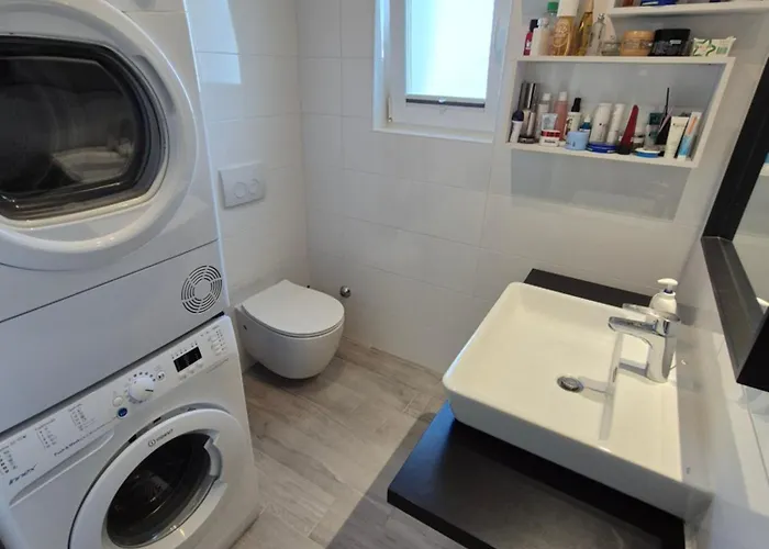 Portabella Novigrad Apartment *